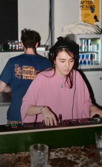 Station Werkplaats w/ Hazuki